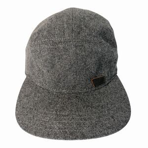 Levis Hat Men's Strapback Clip Gray Logo Casual Wool Blend Bike Messenger Cap